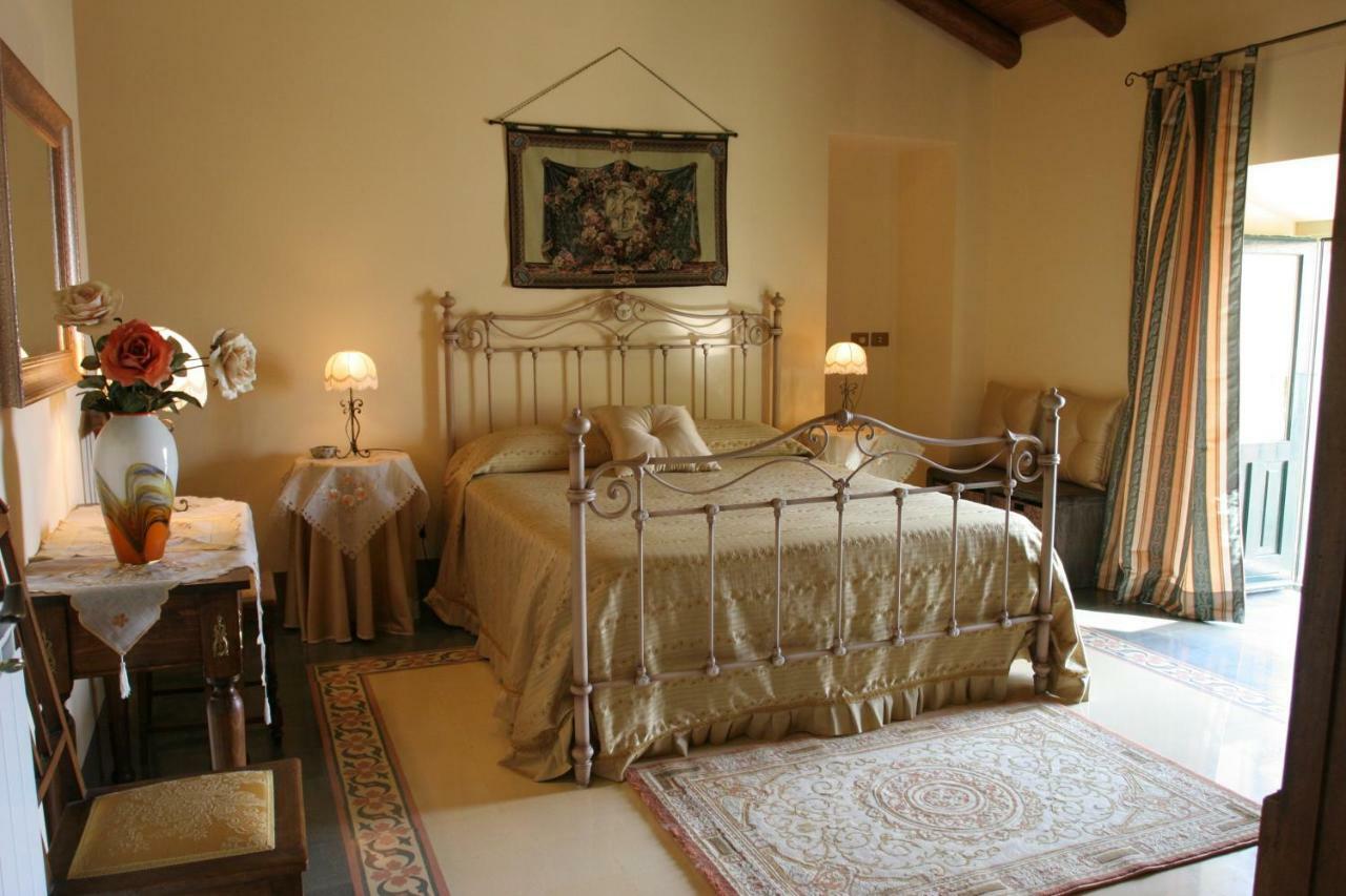 B&B Palazzo Gambino Acireale Exterior photo